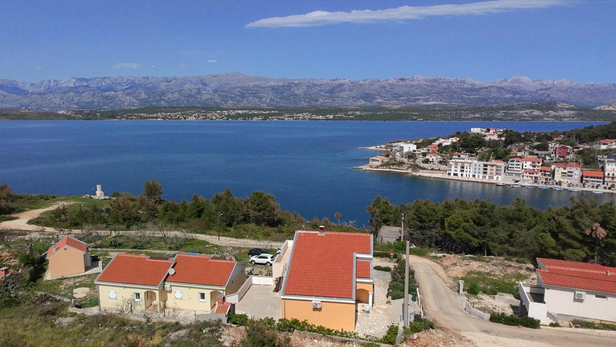 Apartments Mikecin Novigrad  Exteriör bild